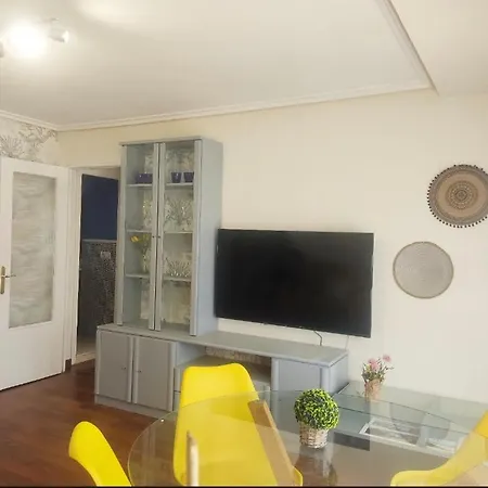 公寓 Centrico Con Wifi 阿维莱斯